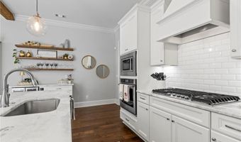 1595 CLUB CREEK Dr, Auburn, AL 36030