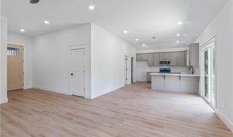 17 Westmorland Dr, Bella Vista, AR 72714