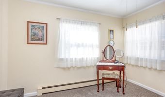 10 PROPELLER Dr, Baltimore, MD 21220