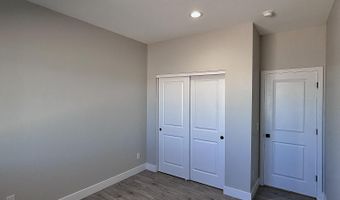 13575 S SILENT Rd, Arizona City, AZ 85123