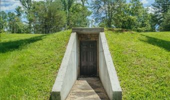 308 Dale Hollow Manor Rd, Albany, KY 42602