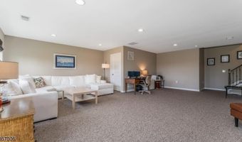 5 Blazingstar Way, Allamuchy Twp., NJ 07840
