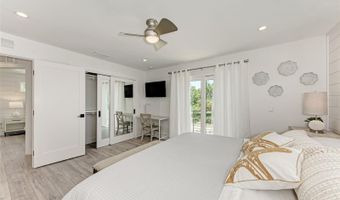 256 GLADIOLUS St, Anna Maria, FL 34216