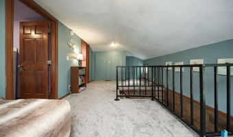 631 E 2nd St, Bridgewater, SD 57319