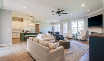 368 Goose Pointe Blvd, Biloxi, MS 39531