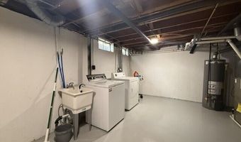 3485 Burbank Dr, Ann Arbor, MI 48105