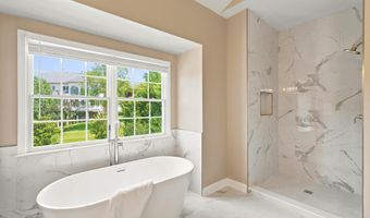 19704 STANFORD HALL Pl, Ashburn, VA 20147