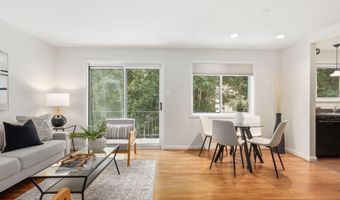 10619 KENILWORTH Ave 202, Bethesda, MD 20814