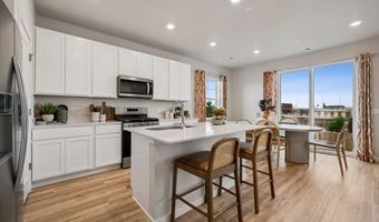 22559 E 47th Dr, Aurora, CO 80019