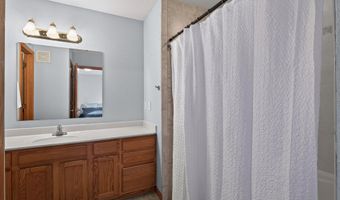 6464 64th St NE, Albertville, MN 55301