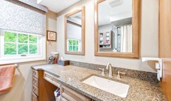 3 Butternut Dr, Alloway, NJ 07462