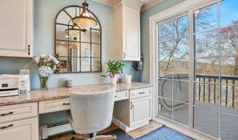53 Clearview Dr, Brookfield, CT 06804
