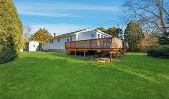 382 Beavertail Rd, Jamestown, RI 02835