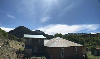 425 State Road 230, Arroyo Seco, NM 87580