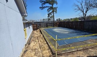 2115 Elkahatchee Rd, Alexander City, AL 35010