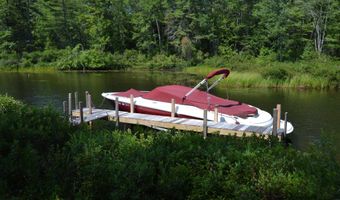 139 Governor Wentworth Hwy, Wolfeboro, NH 03894