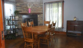 316 S 6th St, Albion, NE 68620