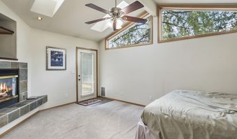 1115 NE Burnside Ave, Bend, OR 97701