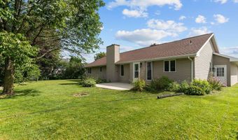 3529 N CHAPPELL Dr, Appleton, WI 54914