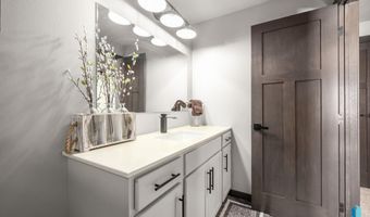 1625 W River Bend St, Brandon, SD 57005