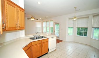 66 Minuteman Cir, Allentown, NJ 08501