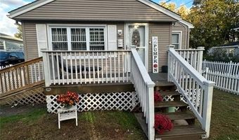 11 Glen St, North Providence, RI 02911