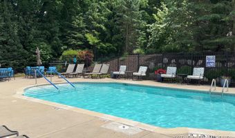 955 Bridge Crest Dr SE, Ada, MI 49301