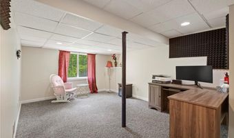 210 Morris St, Cumberland, RI 02864