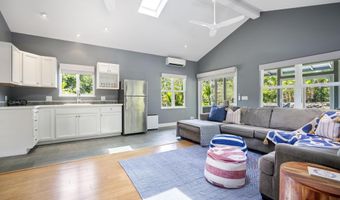 1865 Kalia Way, Haiku, HI 96708