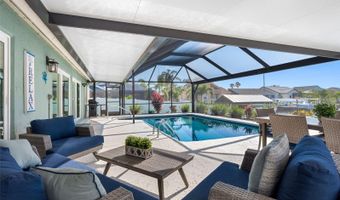 6604 DOLPHIN COVE Dr, Apollo Beach, FL 33572