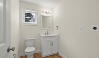 5-7 W Chapel, Abington, MA 02151