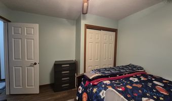 2414 Lynch Ave, Auburn, NE 68305