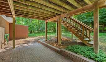 13 FARSTA Ct, Rockville, MD 20850