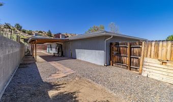 208 SWIRE HEIGHTS Dr, Aztec, NM 87410