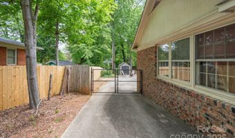 828 N 6th St, Albemarle, NC 28001