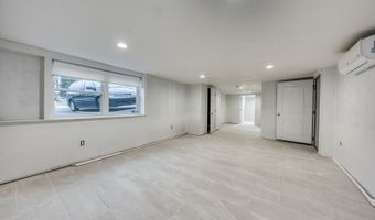 445 W Main St, Cheshire, CT 06410