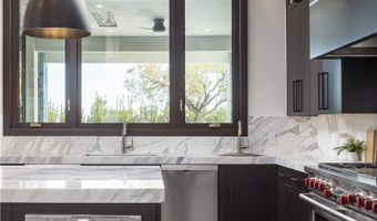 6 Bright Hollow Ct, Las Vegas, NV 89135