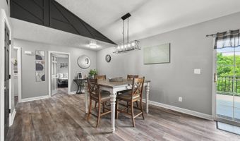 110 Farrar Dr, Aurora, IN 47001