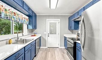 4000 Joann St, Beaufort, SC 29906