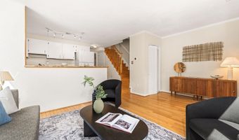 156 N BEDFORD St B, Arlington, VA 22201