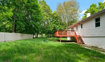 6 Marbil Rd, Danbury, CT 06811