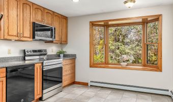 20 Peabody Dr, Brentwood, NH 03833