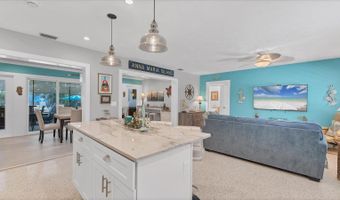 154 CRESCENT Dr, Anna Maria, FL 34216