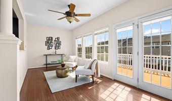 25741 CLAIRMONT MANOR Sq, Aldie, VA 20105