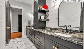 281 Lodge Woods Trl, Banner Elk, NC 28604