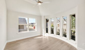 210 Comanche Trl, Alvarado, TX 76009