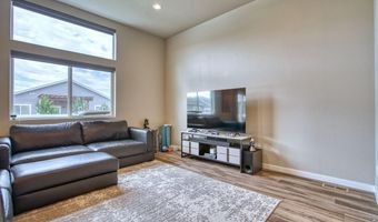 1277 Tipton St, Berthoud, CO 80513