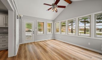 17 Pine Grove Dr, Batesville, IN 47006