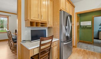 3208 S SOLITUDE Ln, Appleton, WI 54915