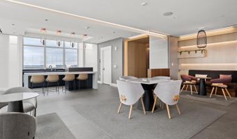 925 FAIRFAX St N 102, Alexandria, VA 22314